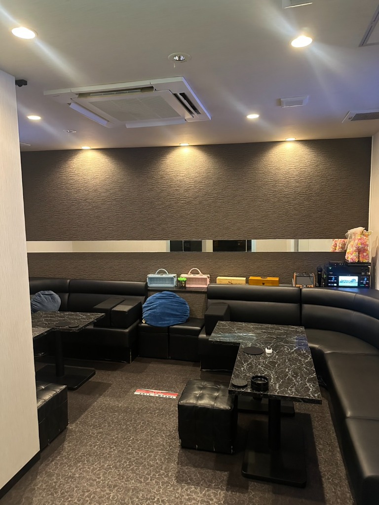 ReviA VIPルーム 全景